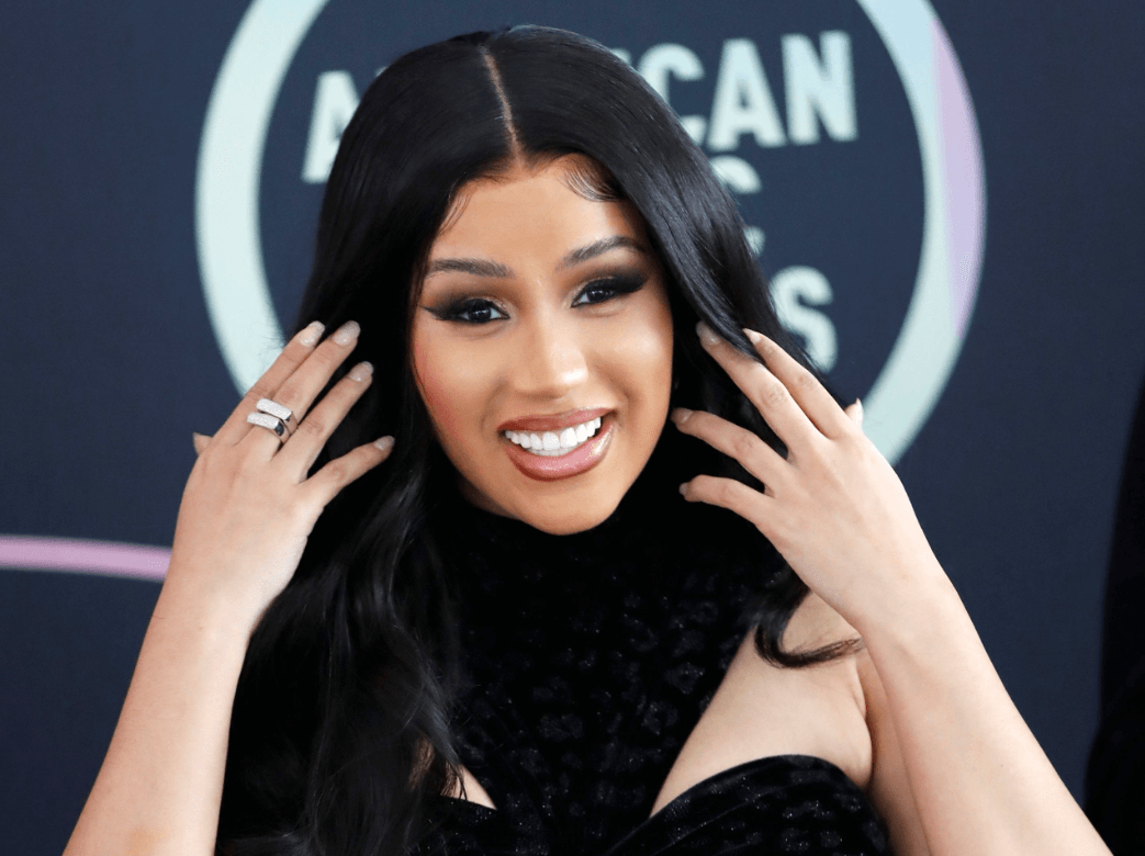 Who is Cardi B ? Is Cardi B Dating Anyone? Let's Explore Her